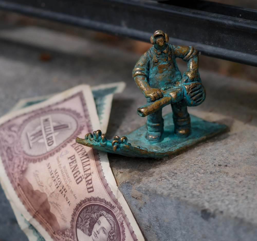 Money Blower